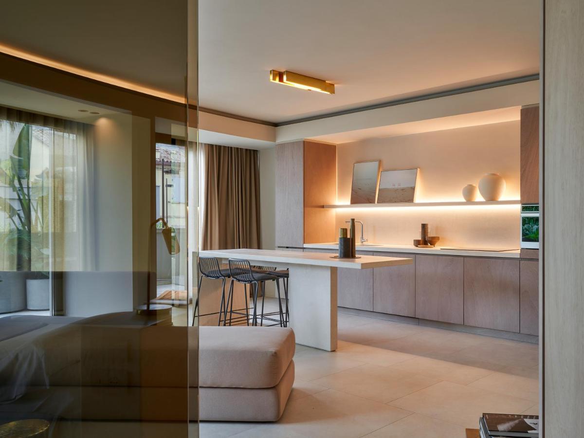 Le Residenze By Victoria Palace Cattolica Exterior foto