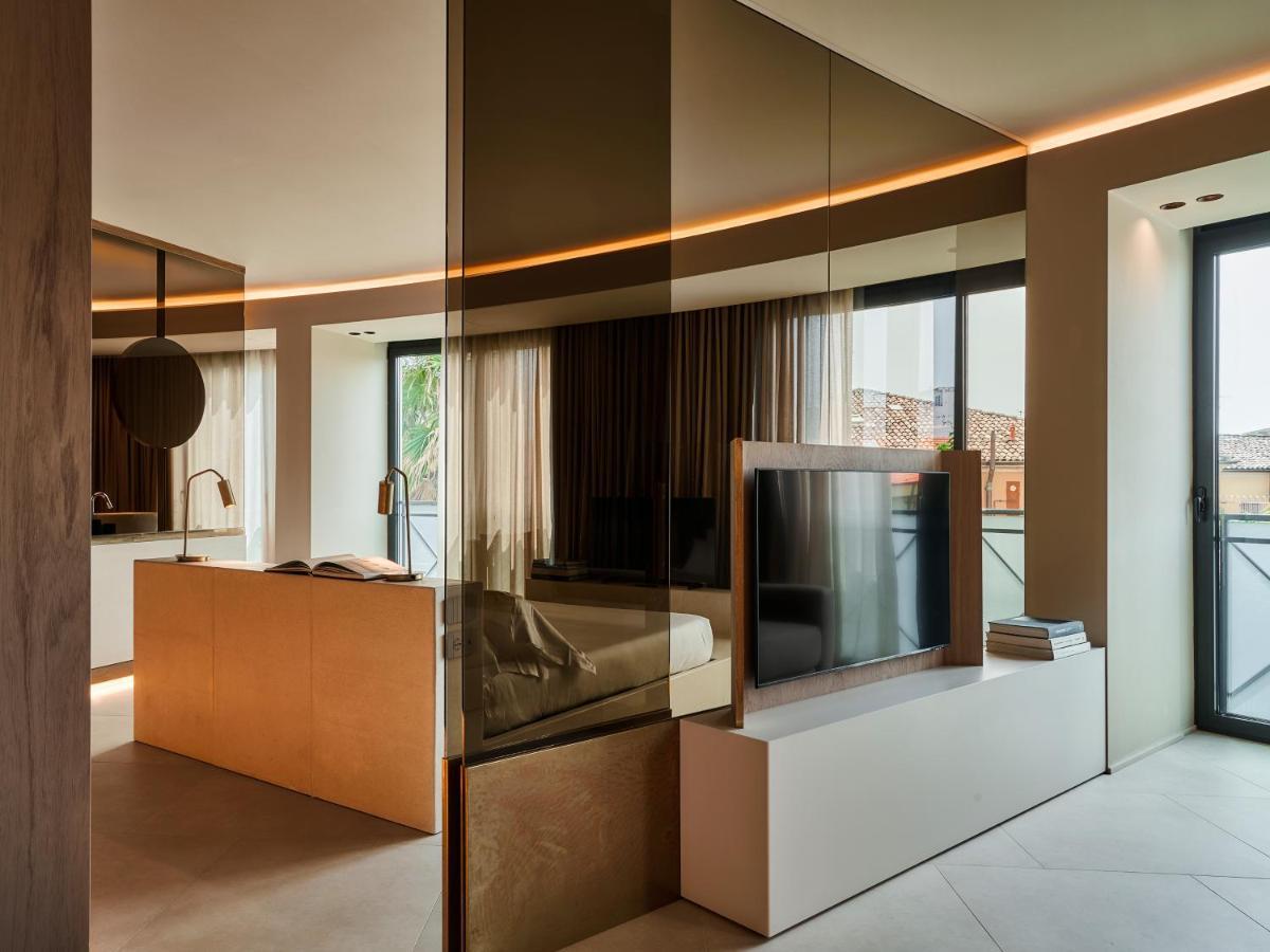 Le Residenze By Victoria Palace Cattolica Exterior foto
